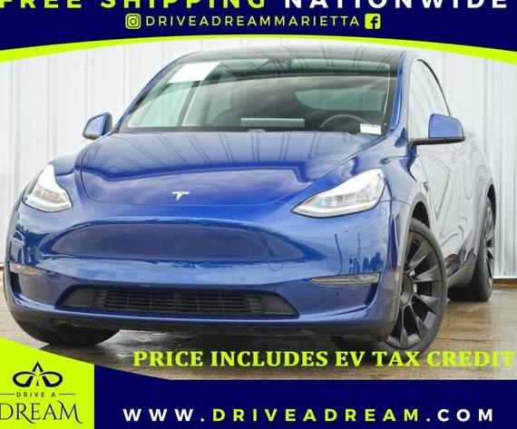 TESLA MODEL Y 2020 5YJYGDEF8LF004810 image